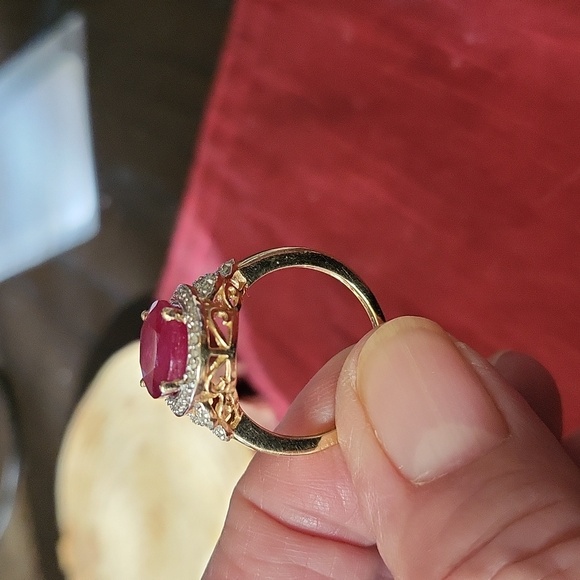 Ruby Ring Size 8 - Picture 5 of 5